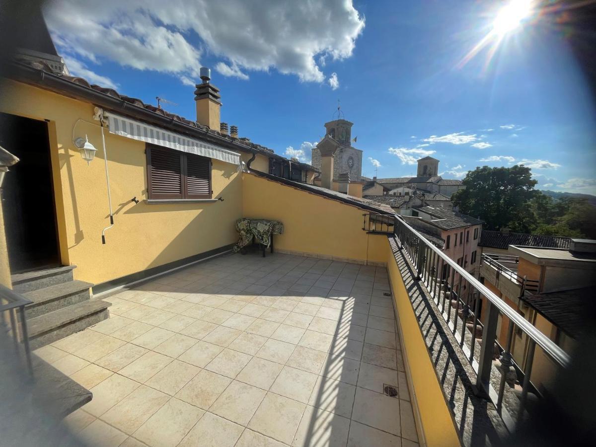 Casa Vacanze Onelia Villa Gualdo Tadino Bagian luar foto